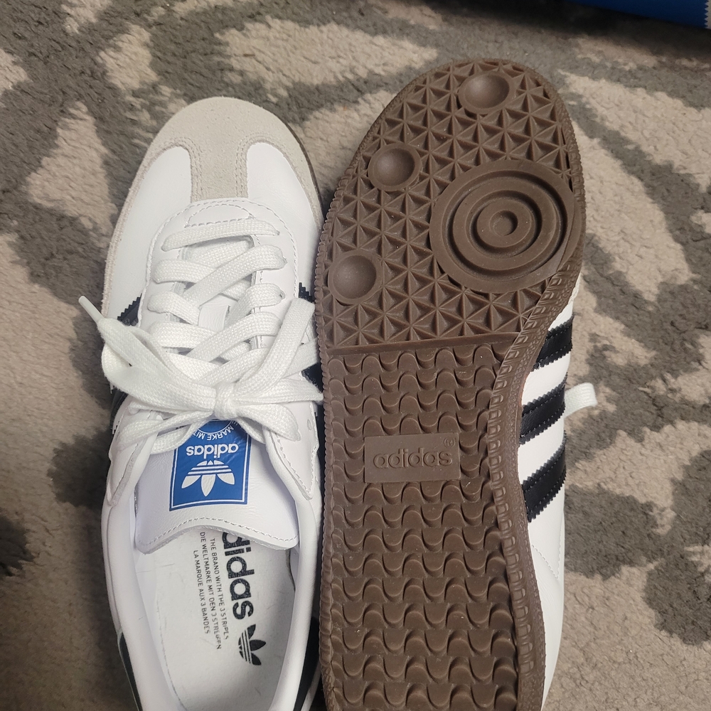 Adidas Samba White and Black Womenss Shoes - Picture 3 of 4